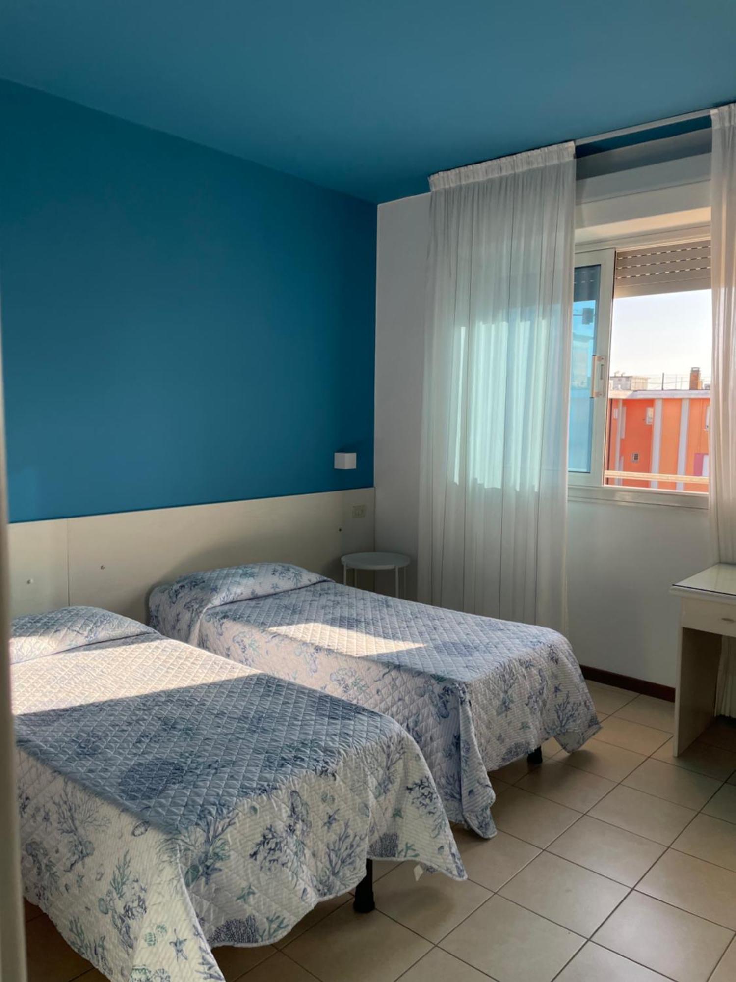 Hotel Portofino Lido di Jesolo Buitenkant foto